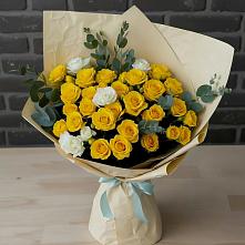 Букет цветов из:  Розы в Воронежской