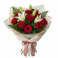 Букет цветов из:  Лилии и Розы в Воронежской