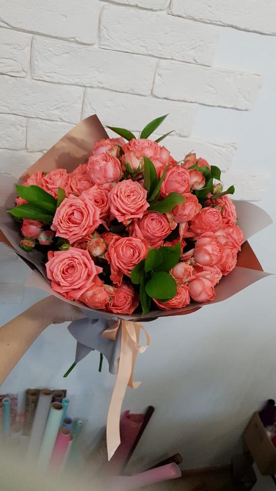 Букет цветов из: Розы в Воронежской