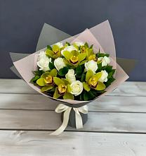 Букет цветов из:  Орхидеи и Розы в Воронежской