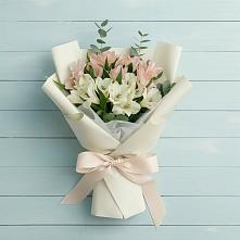 Букет цветов из:  Альстромерии в Воронежской