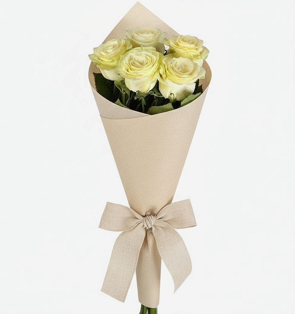 Букет цветов из: Розы в Воронежской