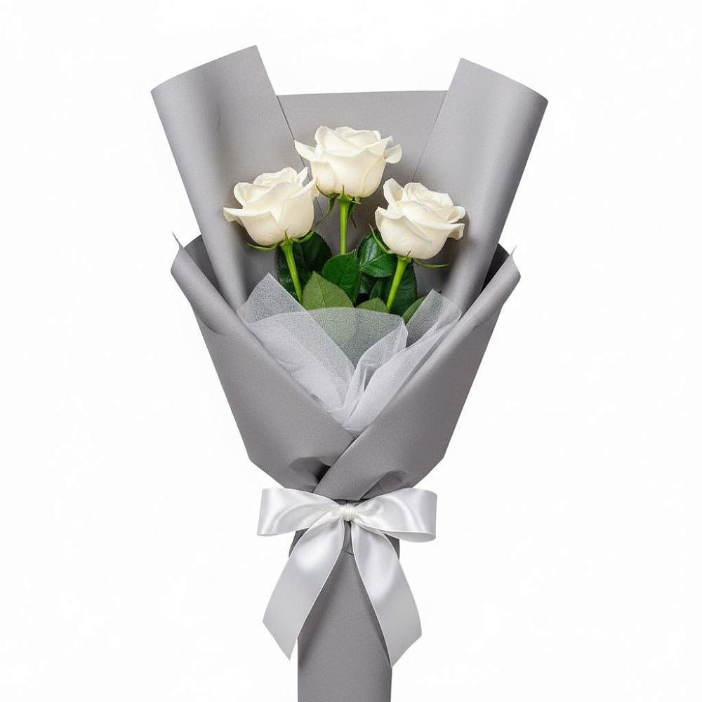 Букет 3 белые розы в Воронежской