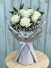 Букет цветов из:  Розы в Воронежской