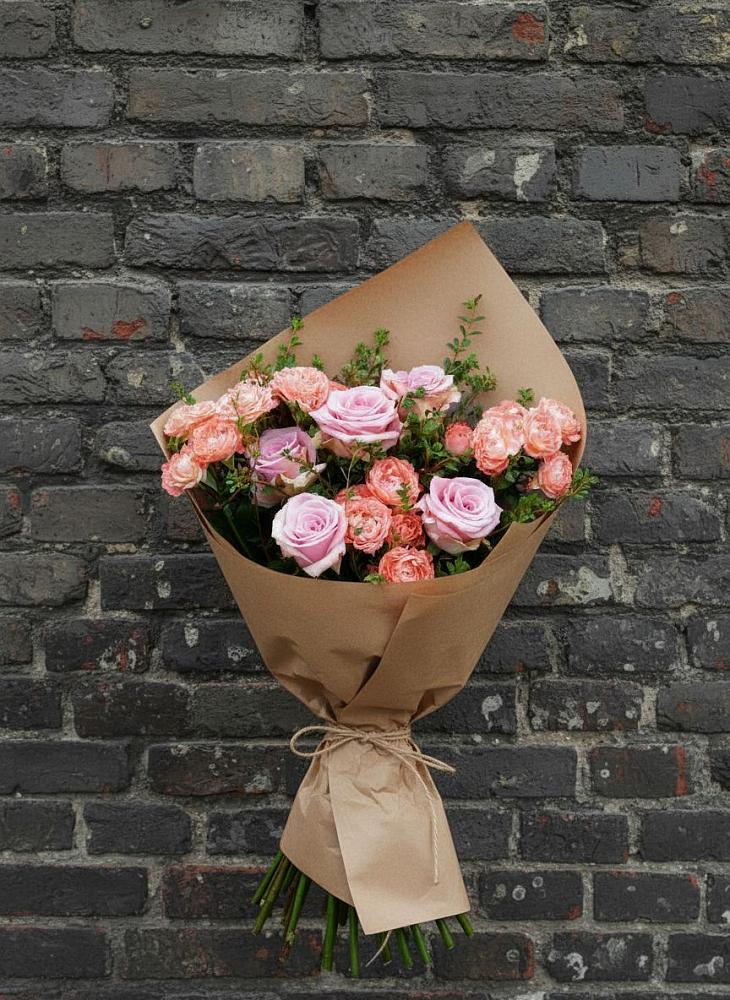 Букет цветов из: Розы в Воронежской