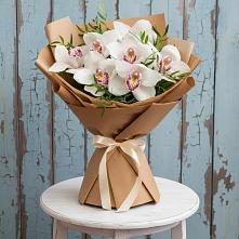 Букет цветов из:  Орхидеи и Розы в Воронежской